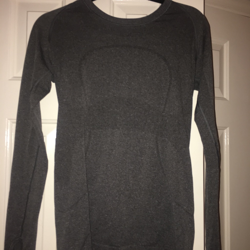Lululemon Swiftly Tech Long Sleeve Crew